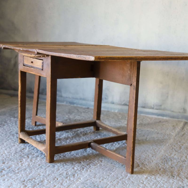 18th century Swedish slag board table